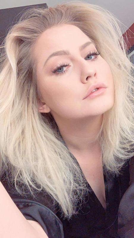 Down to hookup hit me up 424-426-0191 and Snapchat:Triggers200