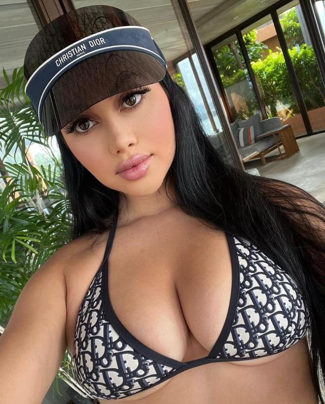 Available Now for Fun Both Incall or outcall..also avail for massage,carsex..