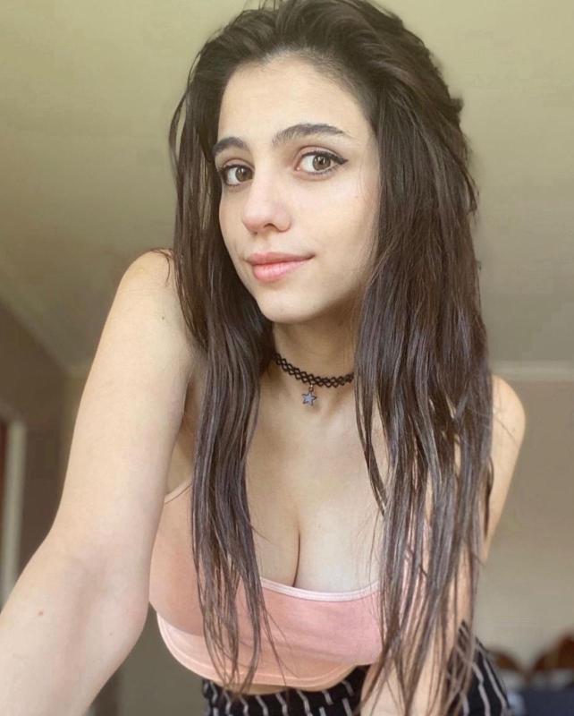 I’m available for hookup sex 3528870266