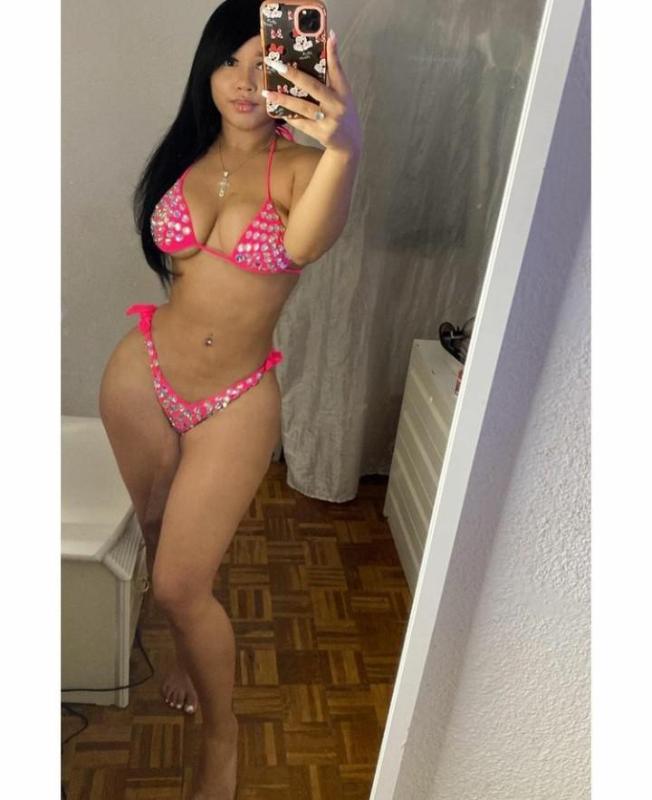 Sexy girl available 😍💫❤💥