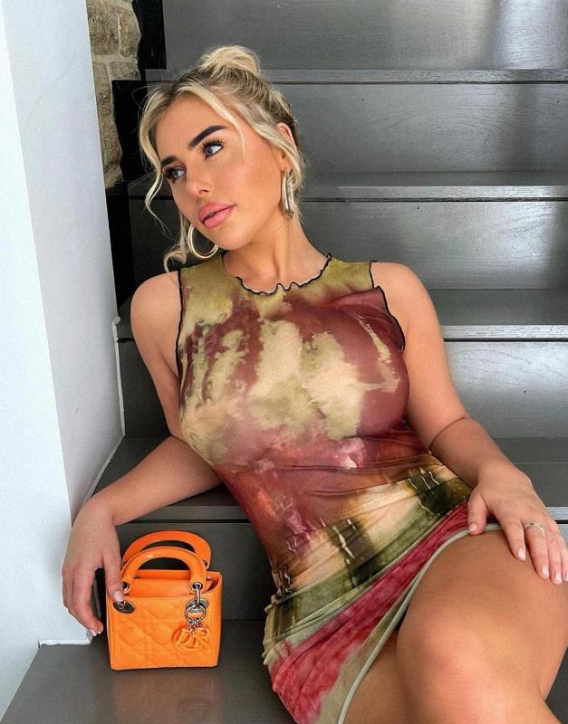 The New Sexy Sugar Girl🤤 in Town, I am available to fulfill your wildes 💕