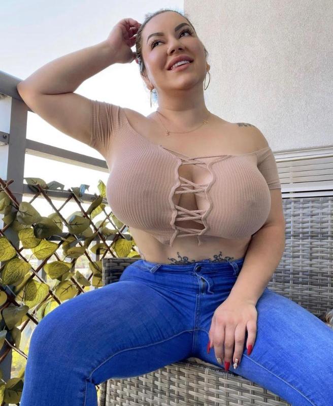 Escorts recommended Hook up, Oily Massage and Sex Therapy available.