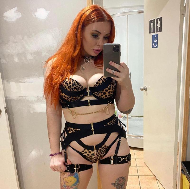 I’m available for fun text (480) 867-2640 or snap Theresamiles21