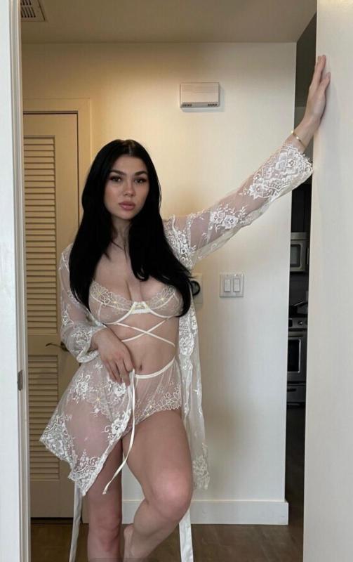 I’M AVAILABLE FOR HOOKUPS👅💦🍑🍆👅💦SNAPCHAT: Sharonpower41