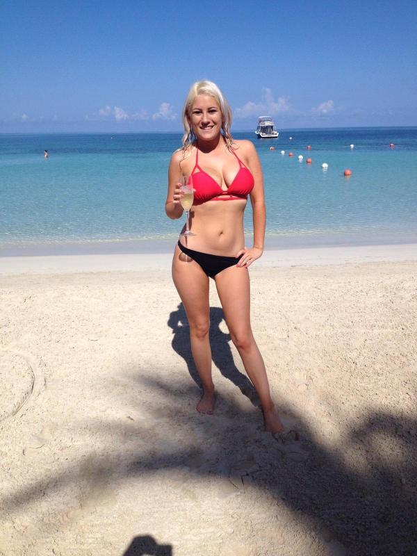 I’m available for hardcore🍑💦. **** 🍆💧 ready For **** 🌹🙈👅🥰Sweet and hot