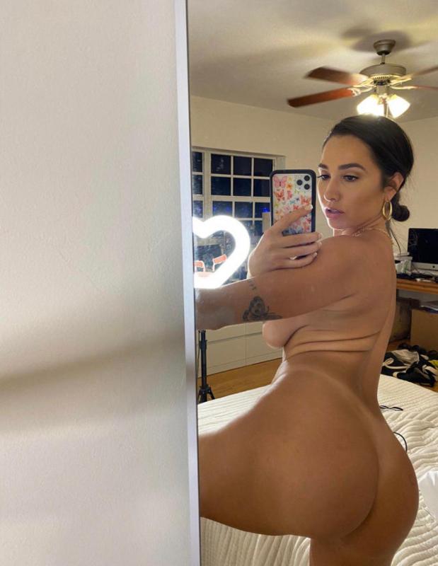 Hot🥵 joy🍑🍆Snapchat: joydale22 or text me (209) 362-3182 I’m available🍆🍑