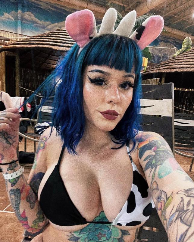 DOWN TO FUCK 🍑🍆