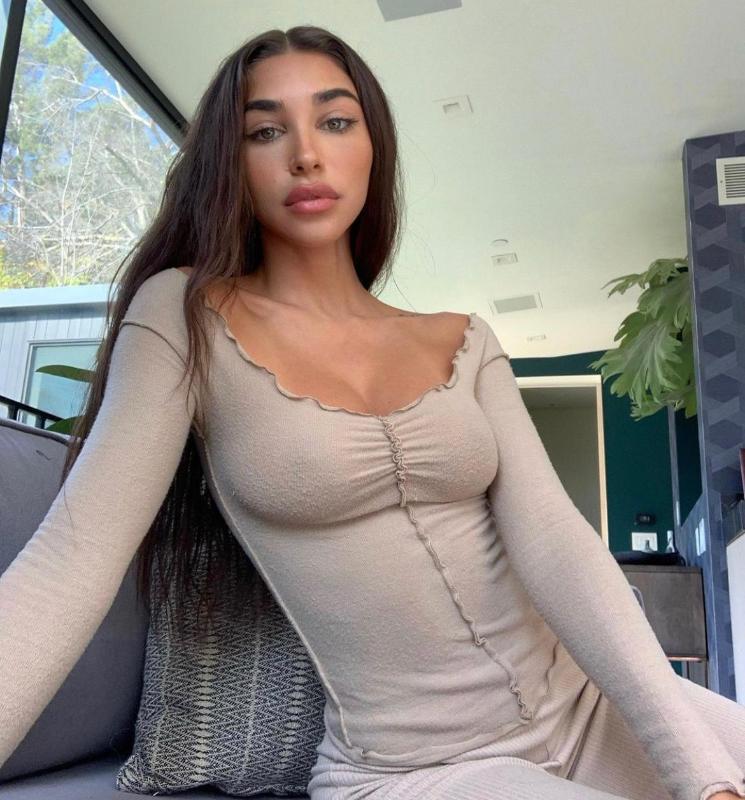 HMU for fun & naughty stuffs HMU 📱 (321) 758-4257 or snap C_flip21