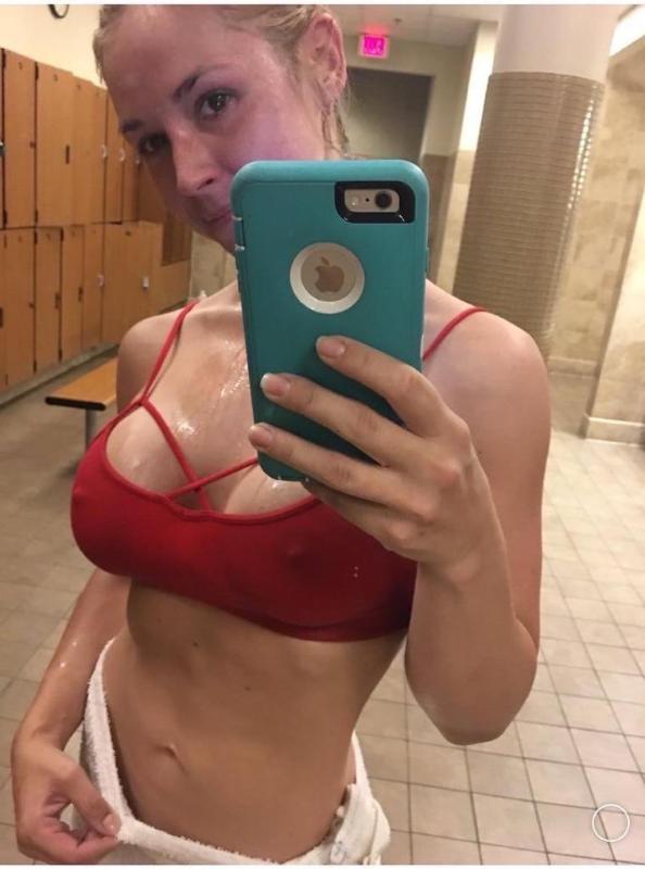 I’M AVAILABLE BOTH INCALL AND OUTCALL