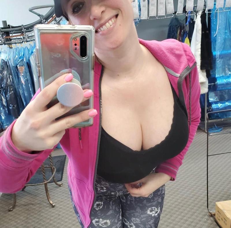 I offer an amazing service & I'll satisfy you for sure (847) 641-4558