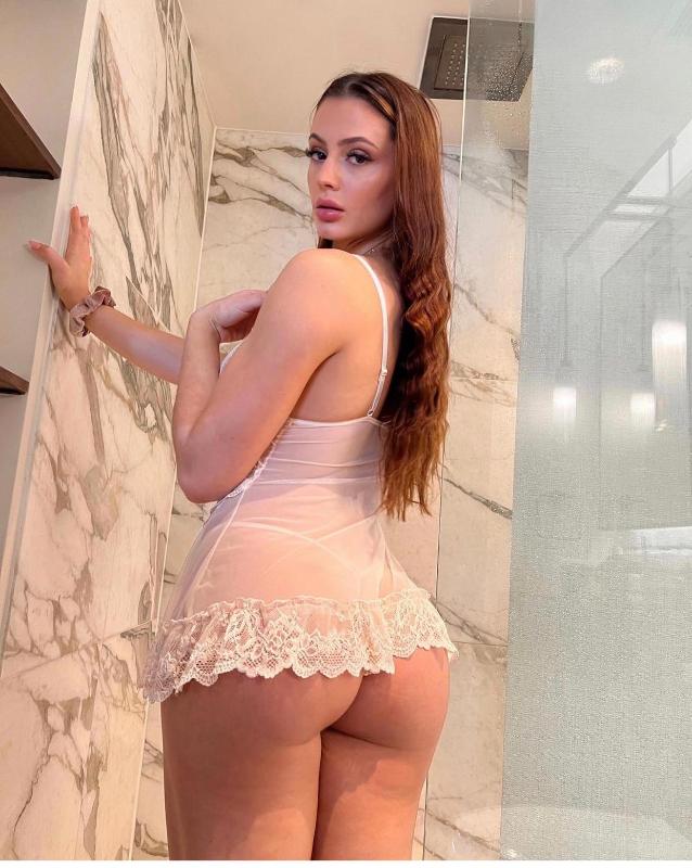 Escort available for hookup; My motive is to make my clients happy