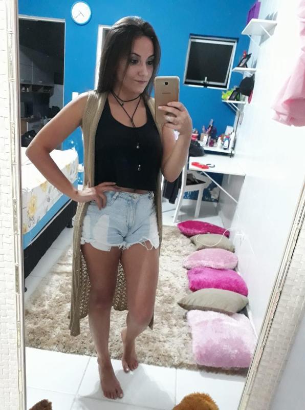 Hey do you want someone to relax your emotions...hit me up I will give you the b