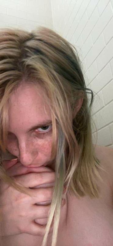 (601) 452-6898 I'm available for hookup