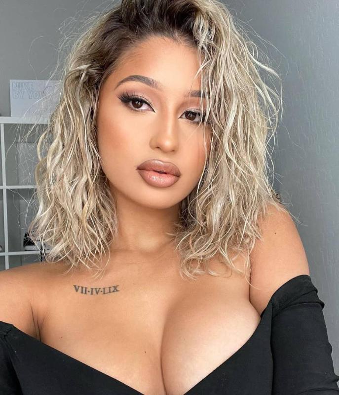 HMU for fun……….ask for my rates