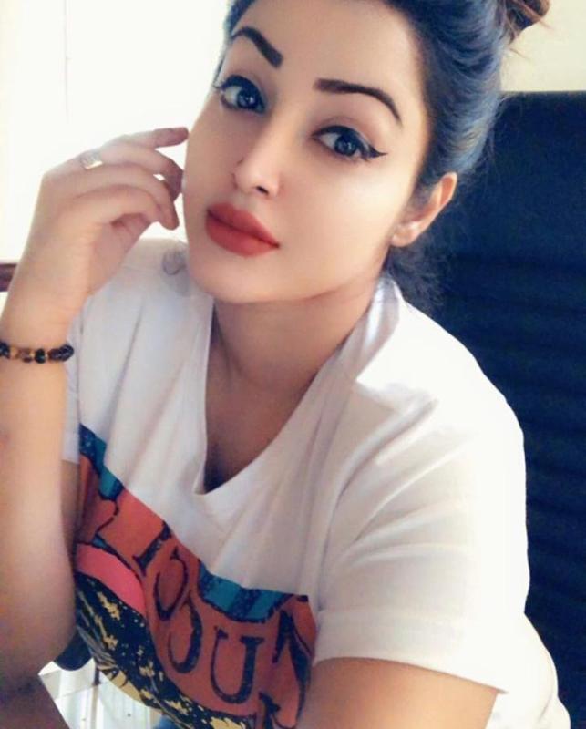 Vip Call Girls In Karol Bagh 8800861635 Escorts ServiCe In Delhi Ncr