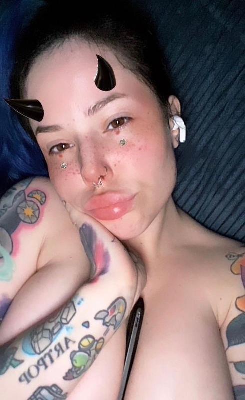 Hook up 🥶🥶❤️