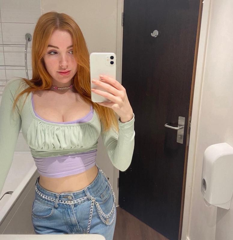 Hey there I’m available to have fun 🥰🍆🍆🍆