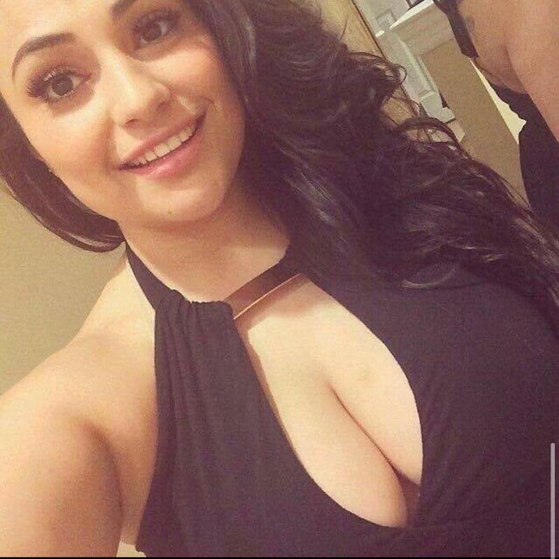 I’M HORNY 💦 HIT ME UP NOW 🍆💦