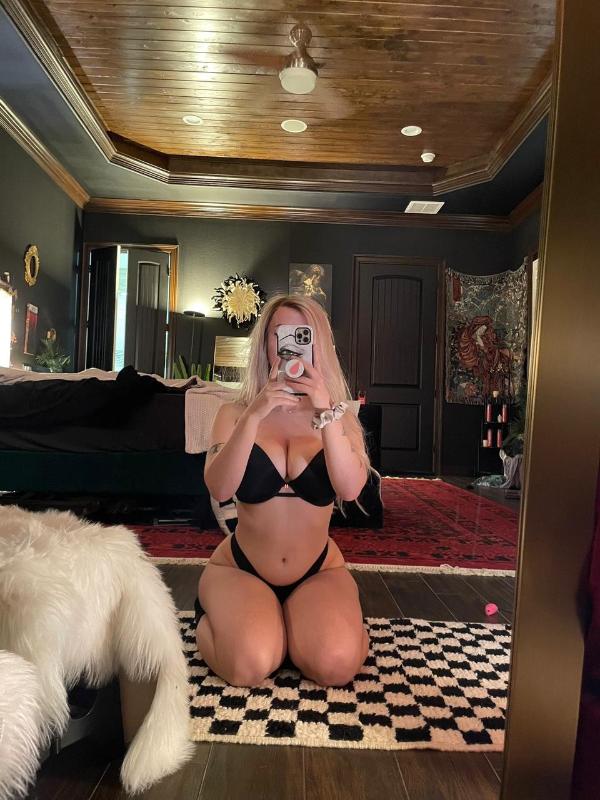 Escort ready to meet up