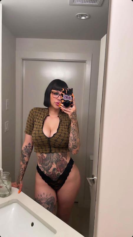 Hookup And Fun 🍑🍆